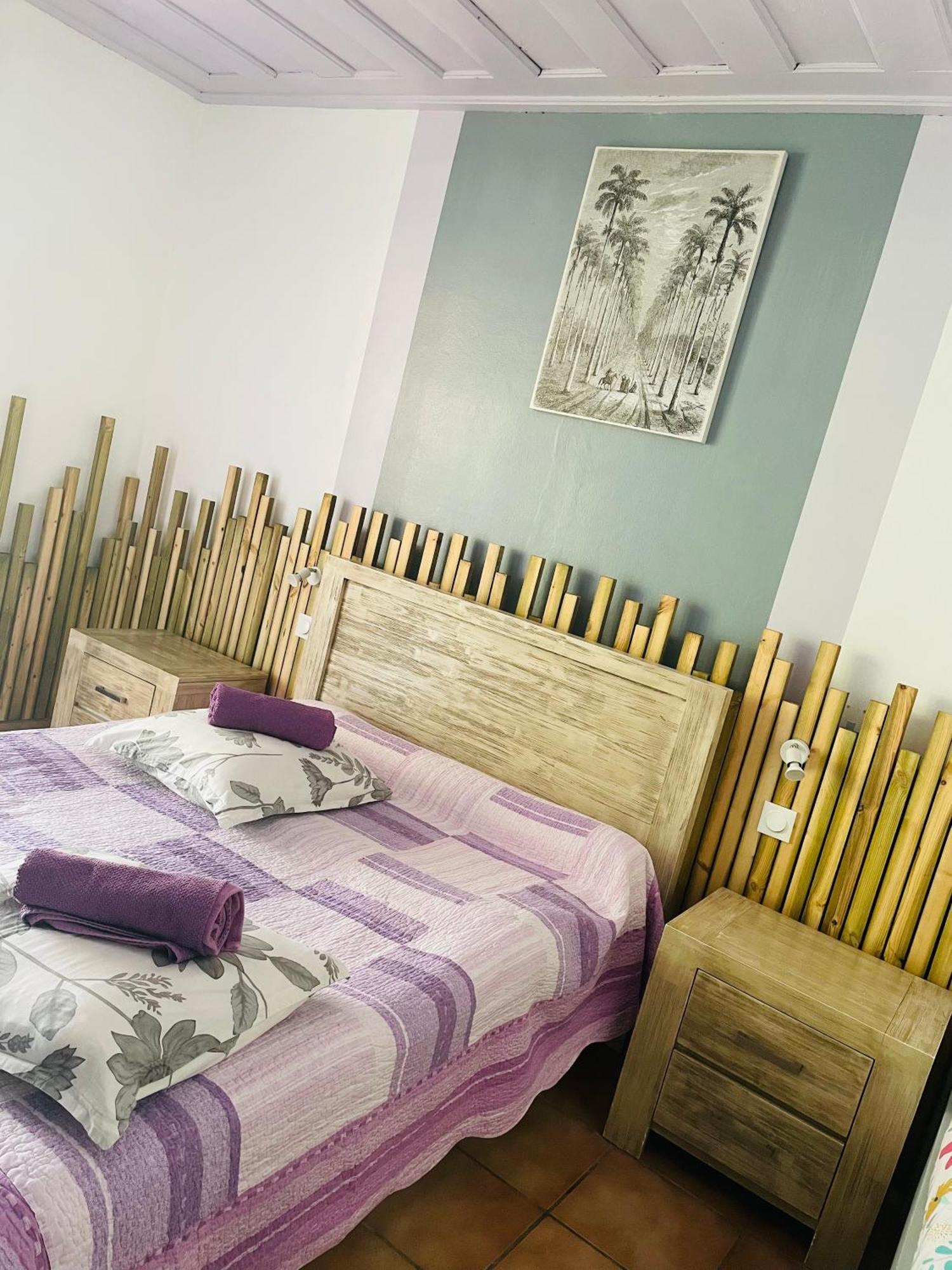 Chambres D'Hotes L'Orchidee Rose ซาลาซี ภายนอก รูปภาพ